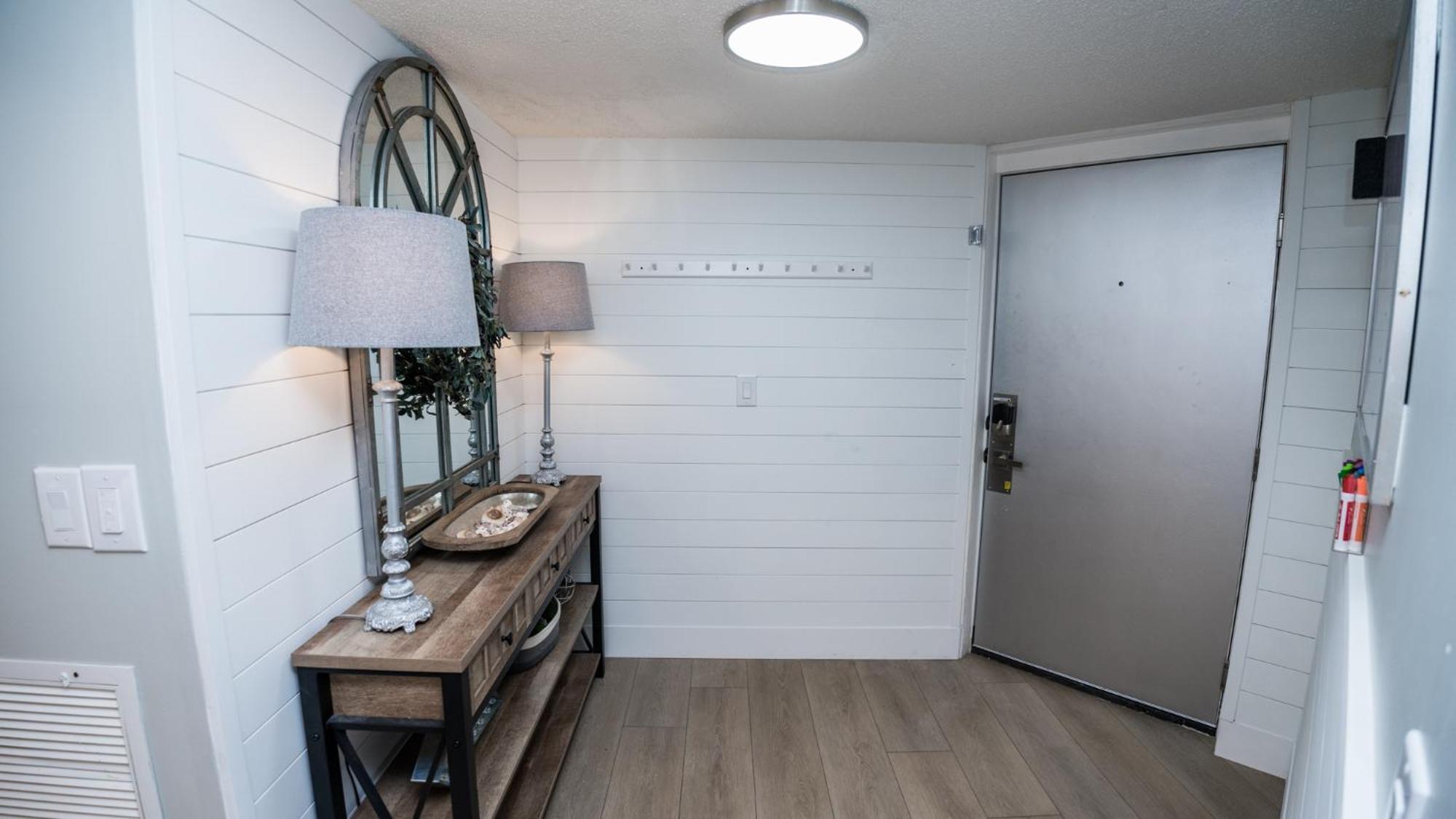 New Rental - 3Br 3Ba Corner Beachfront - 2024 Remodel - 3 Pools, Tiki Hut, Gym, Tennis 巴拿马城 外观 照片