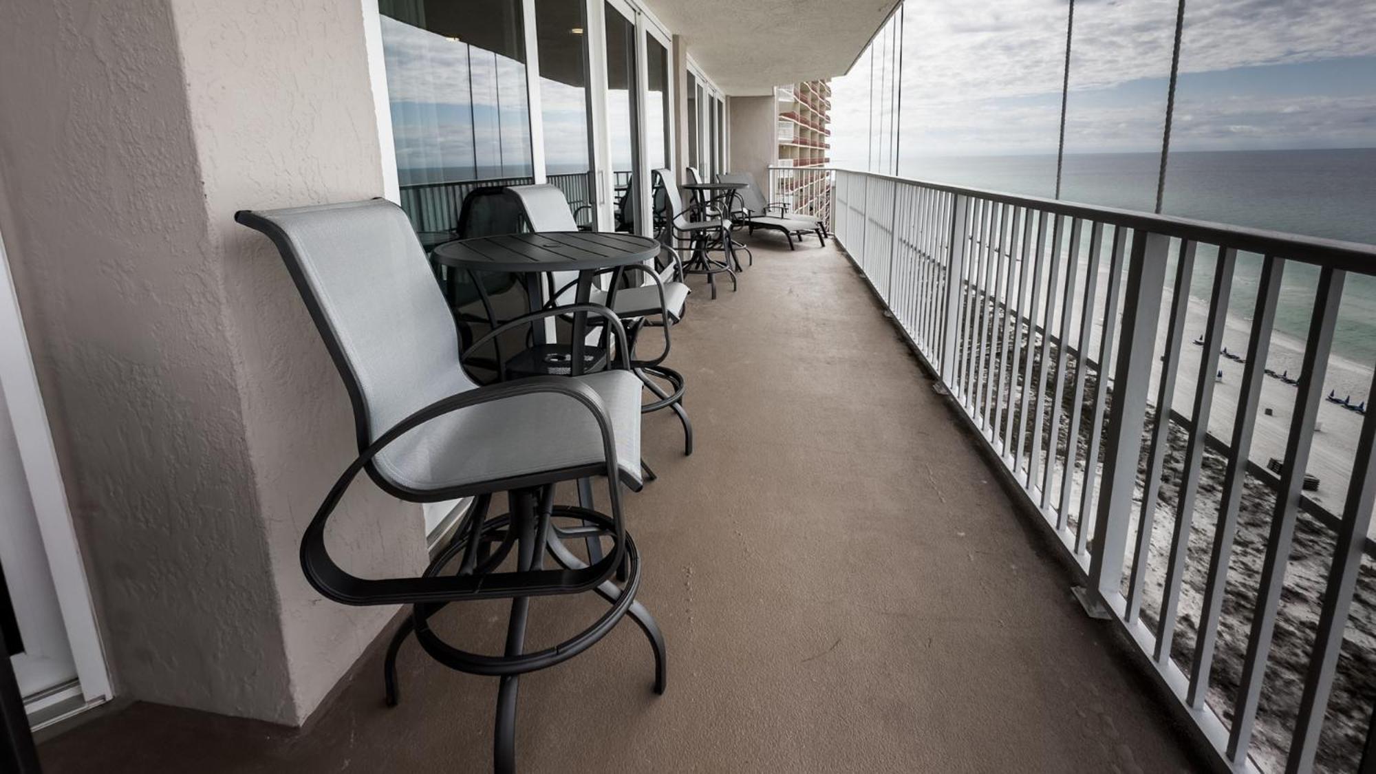 New Rental - 3Br 3Ba Corner Beachfront - 2024 Remodel - 3 Pools, Tiki Hut, Gym, Tennis 巴拿马城 外观 照片